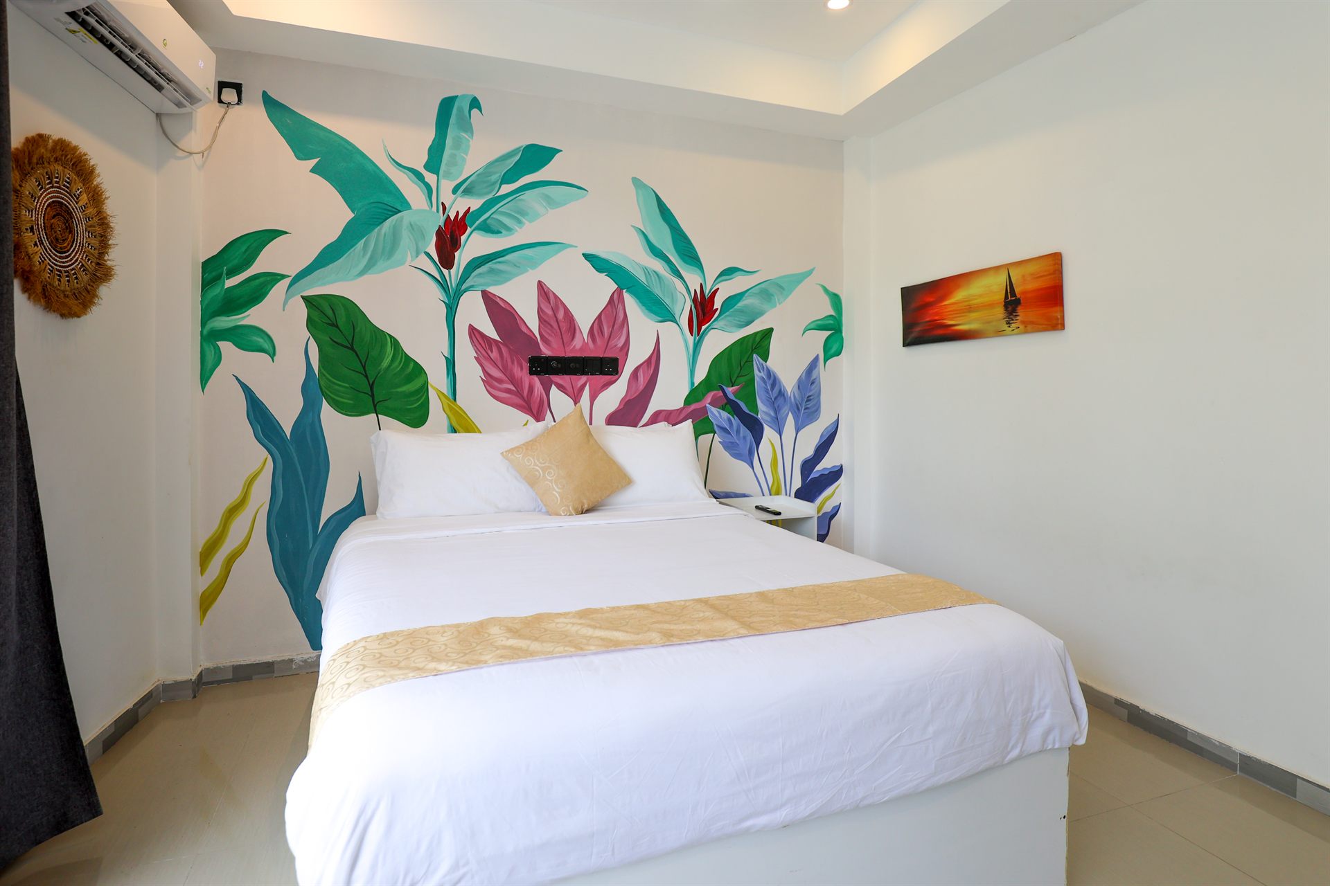 Comfortable Rooms & Suites
